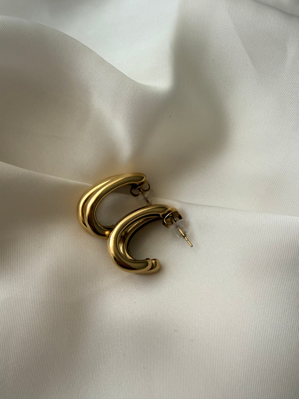 BOUCLE D’OREILLE DÉLICE DORÉ